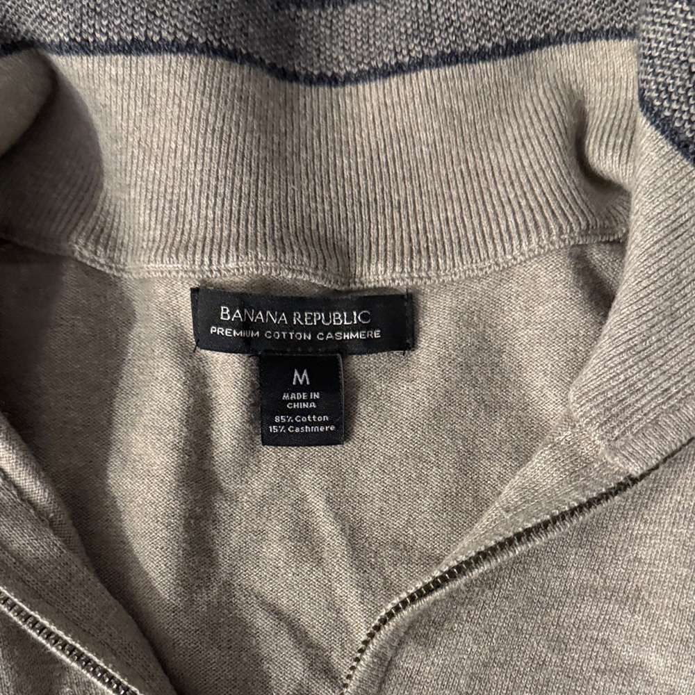 Banana Republic Men's Tan Zip-Up Sweater